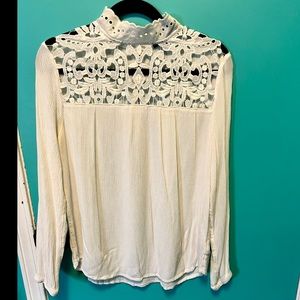 Who What Wear long sleeve ivory blouse
